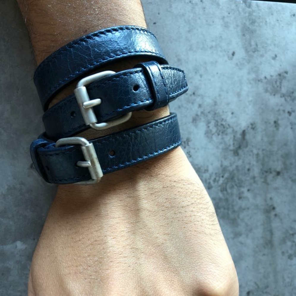 Bracelet - Picture 1 of 4